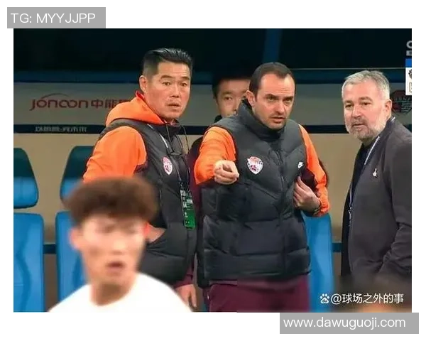 宿茂臻：从球场英雄到足球文化传承者的传奇之路